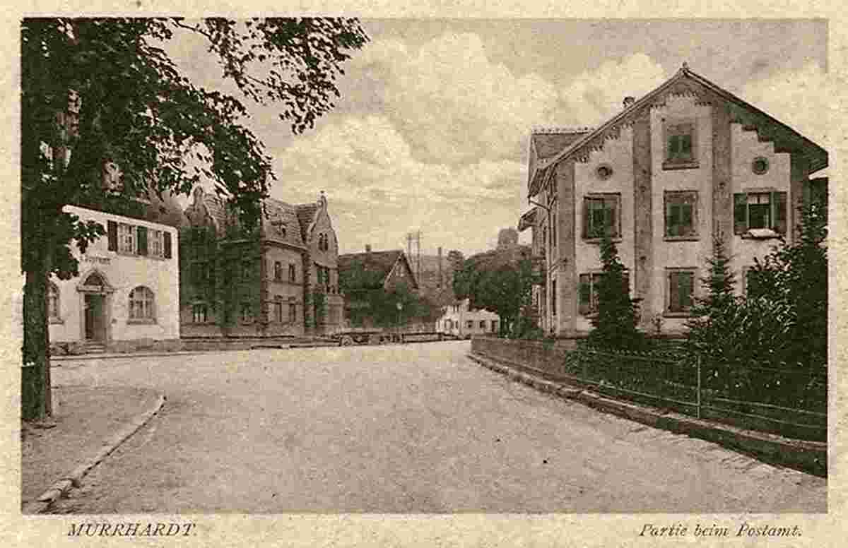 Murrhardt. Panorama von straße mit Postamt