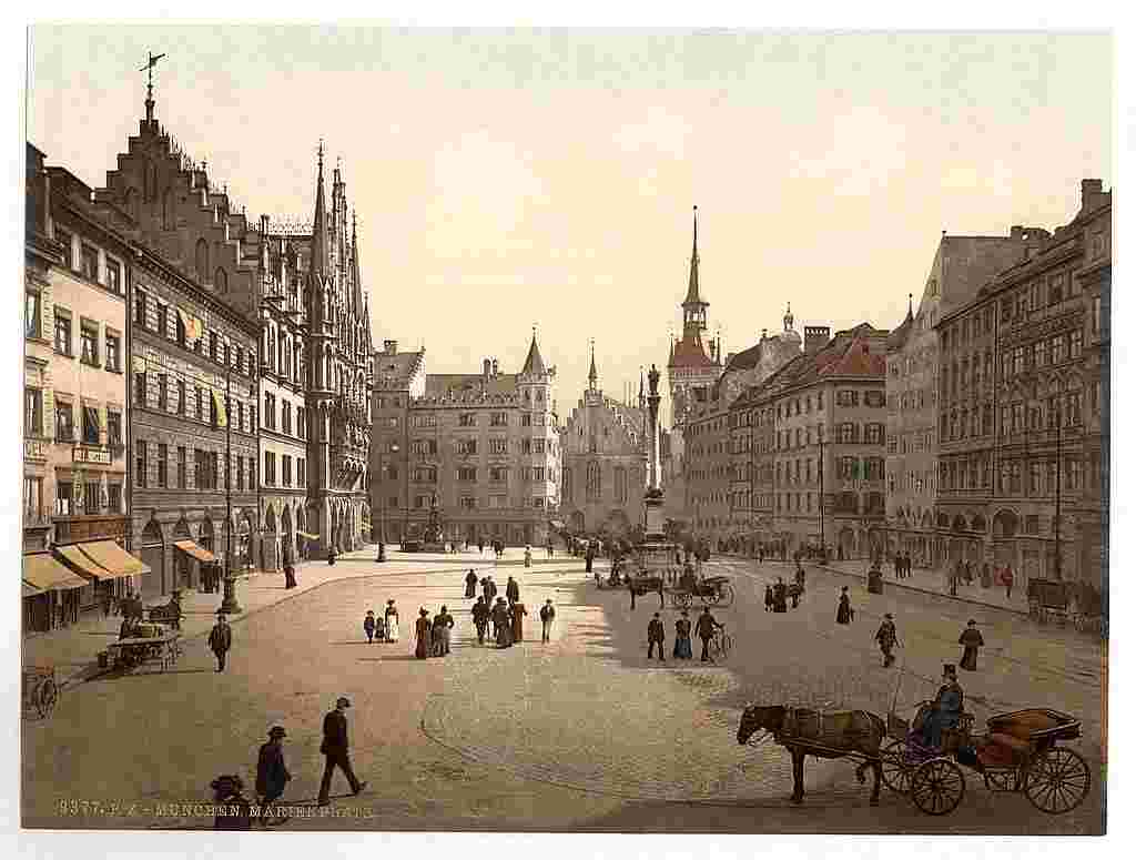 München. Marienplatz - dem Hauptplatz der Stadt