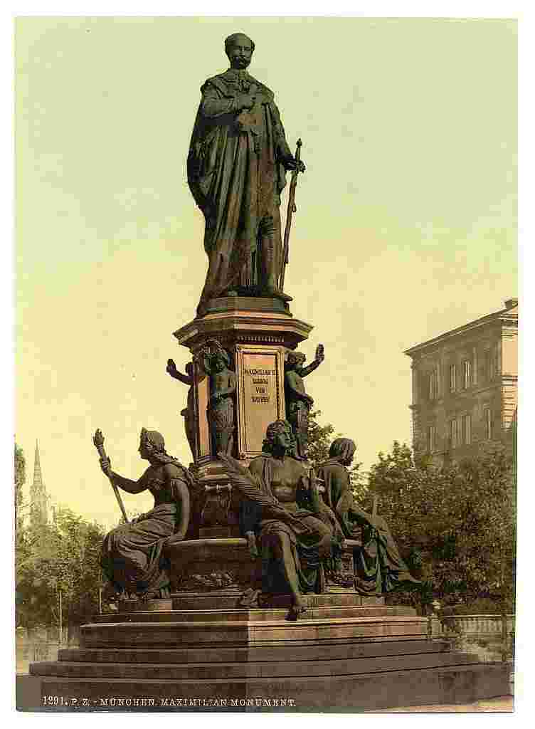 München. Statue von König Maximilian II