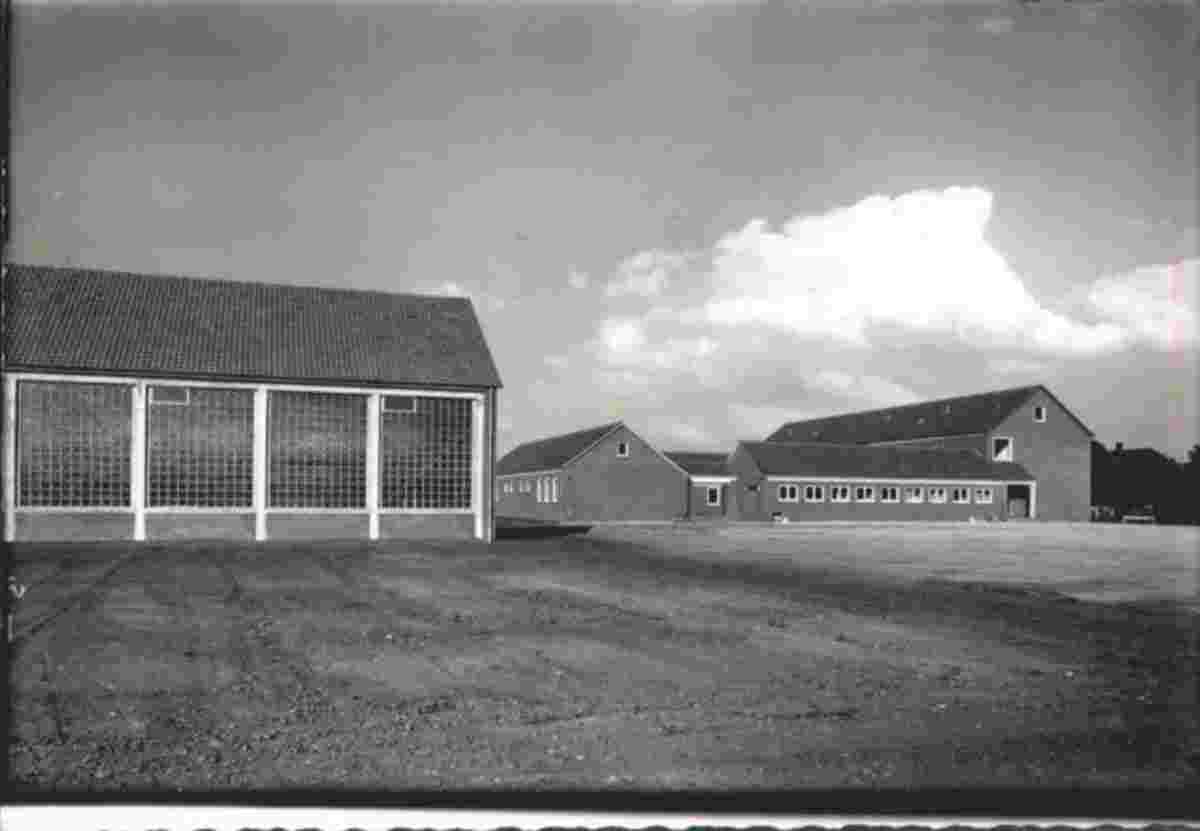 Moormerland. Neermoor - Schule, 1964
