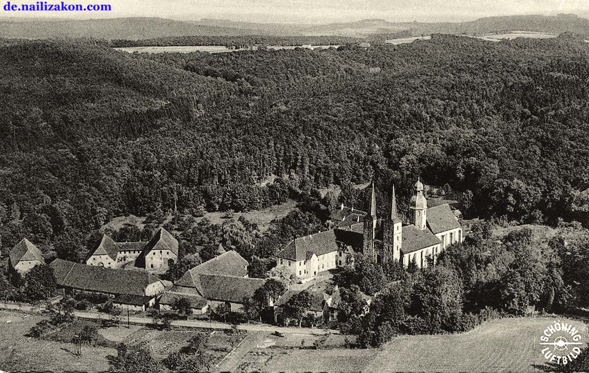 Marienmünster. Panorama von Benediktinerabtei