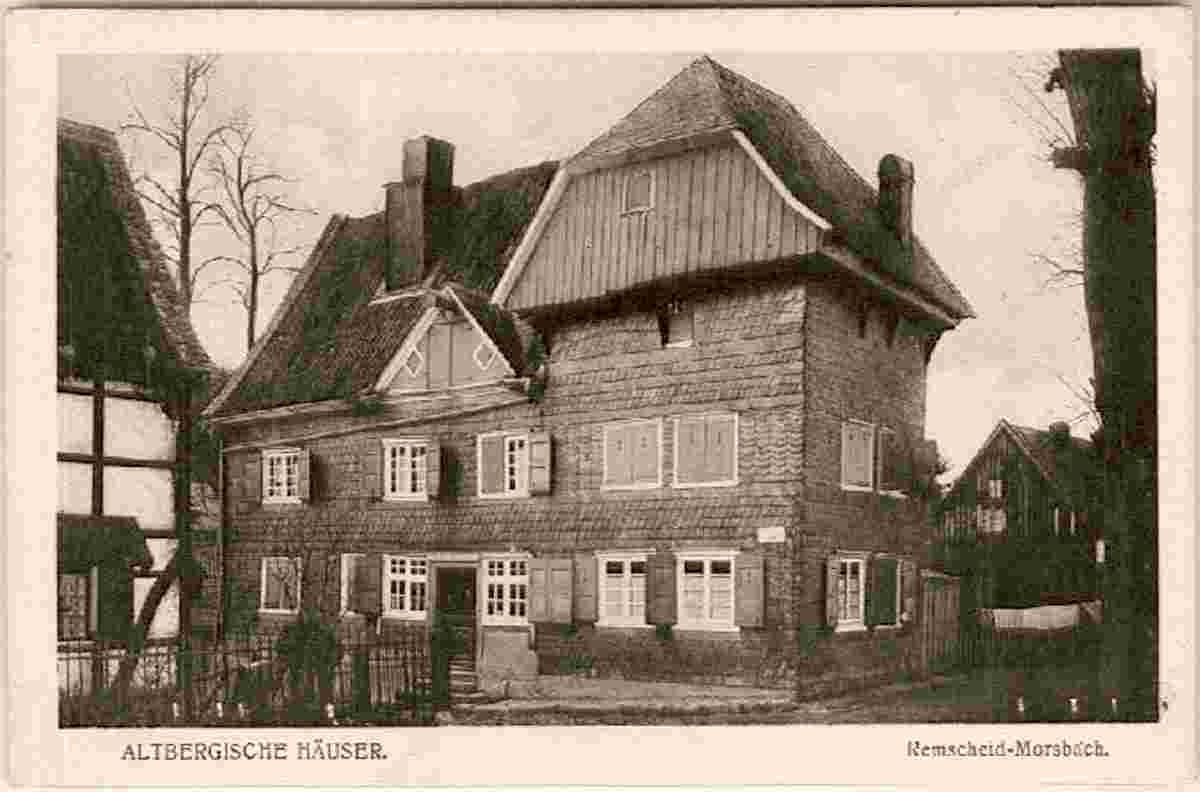 Morsbach. Altbergische Häuser