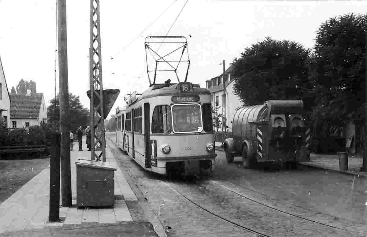 Mülheim an der Ruhr. Tramway, line Wiener Platz
