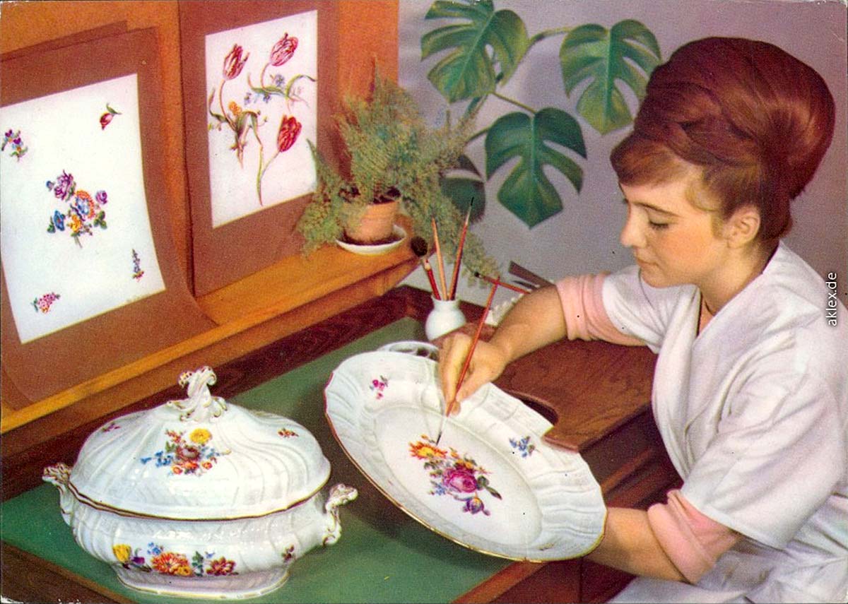 Meißen. Porzellan-Manufaktur - Blumenmalerin, 1971