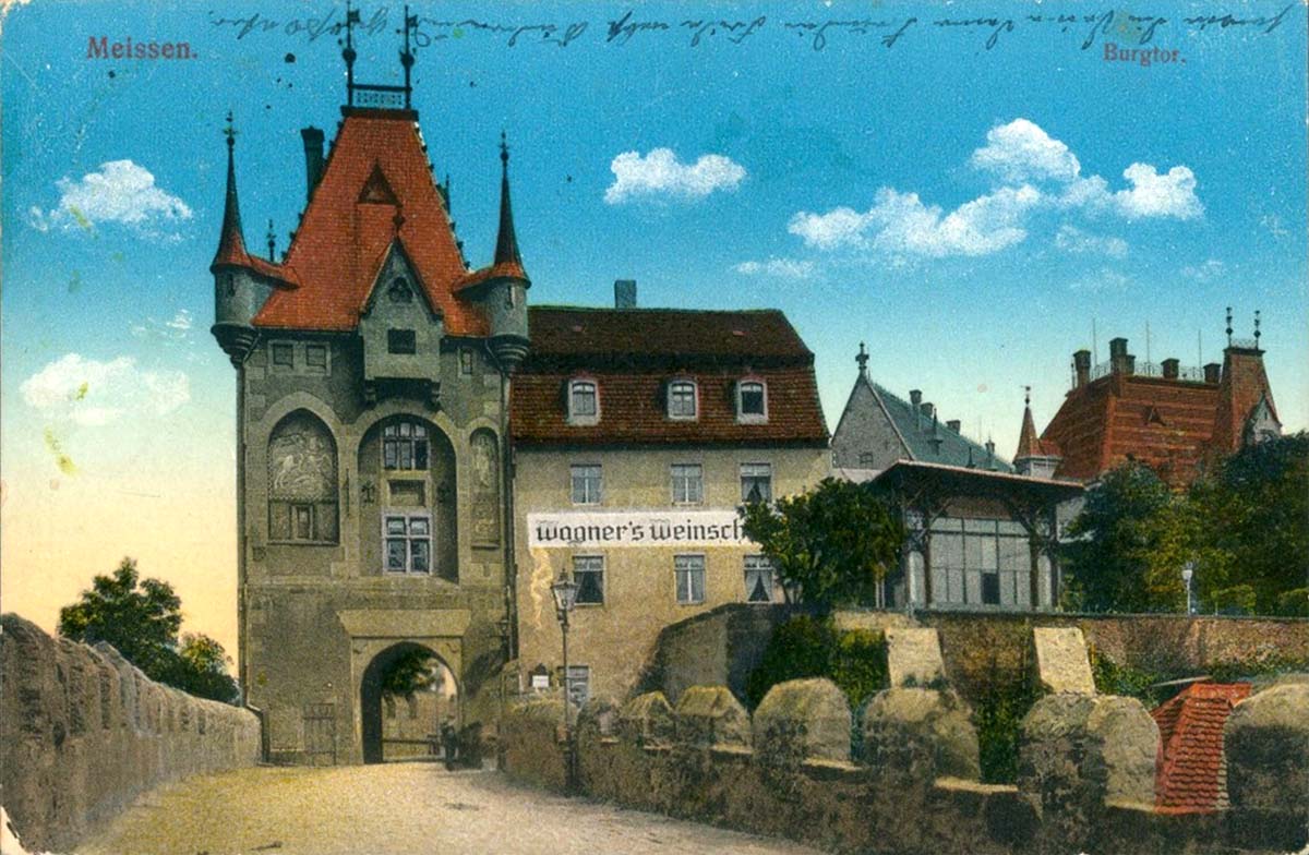 Meißen. Schloß Albrechtsburg - Blick nach dem Burgtor, 1916