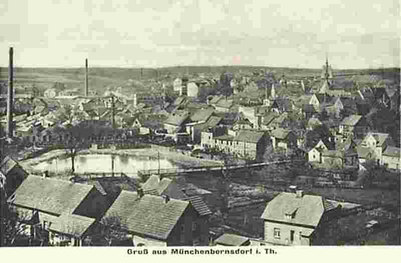 Münchenbernsdorf. Panorama der Stadt