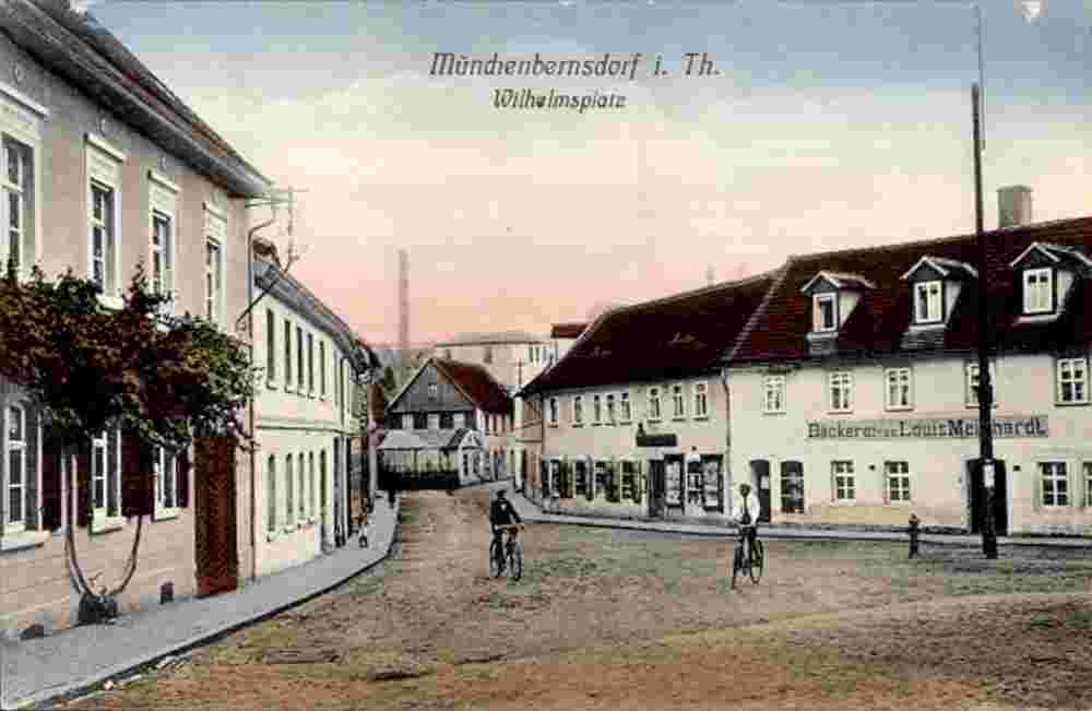 Münchenbernsdorf. Wilhelmsplatz