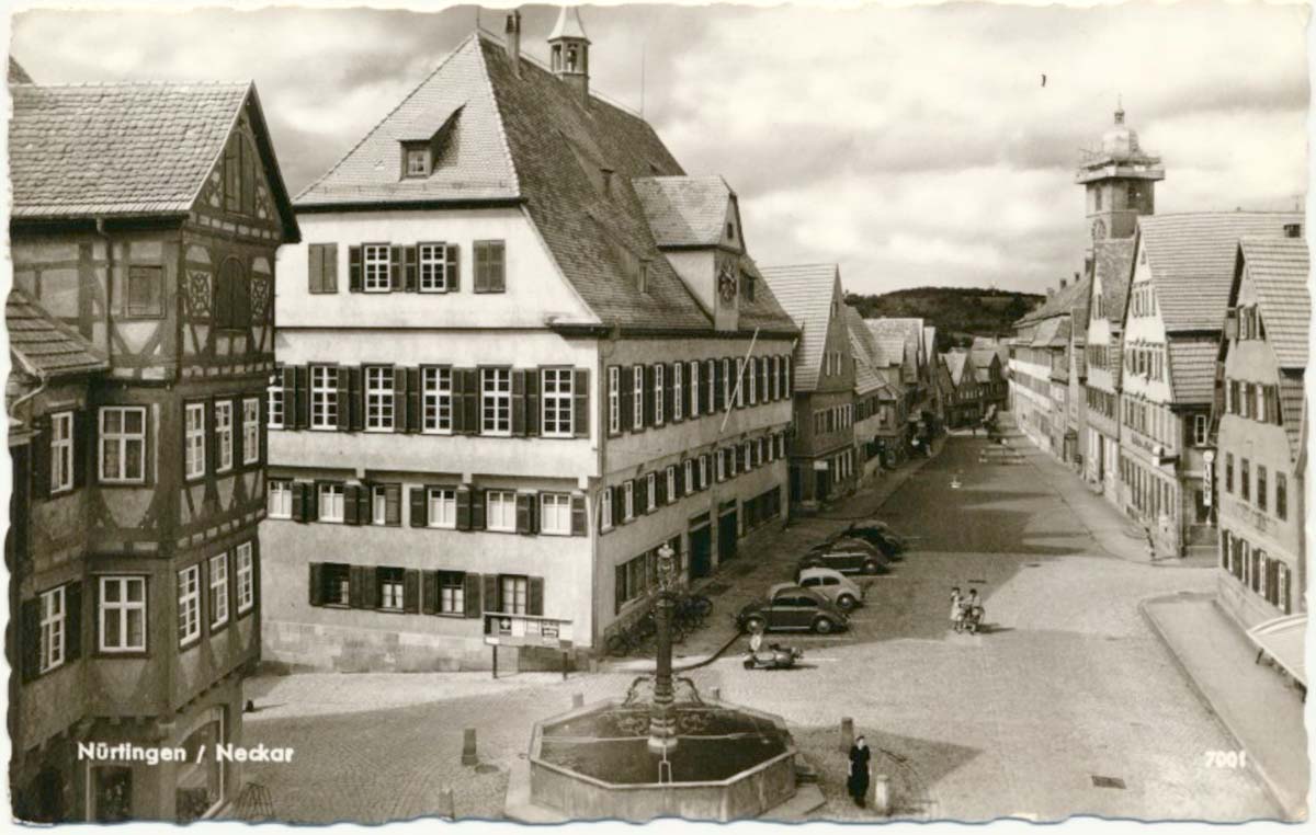Nürtingen. Marktbrunnen und Straße, 1958