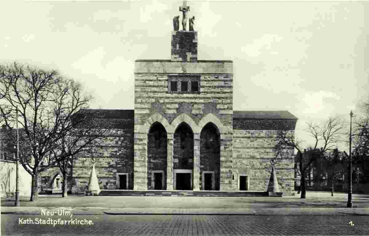 Neu-Ulm. Katholisches Stadtpfarrkirche