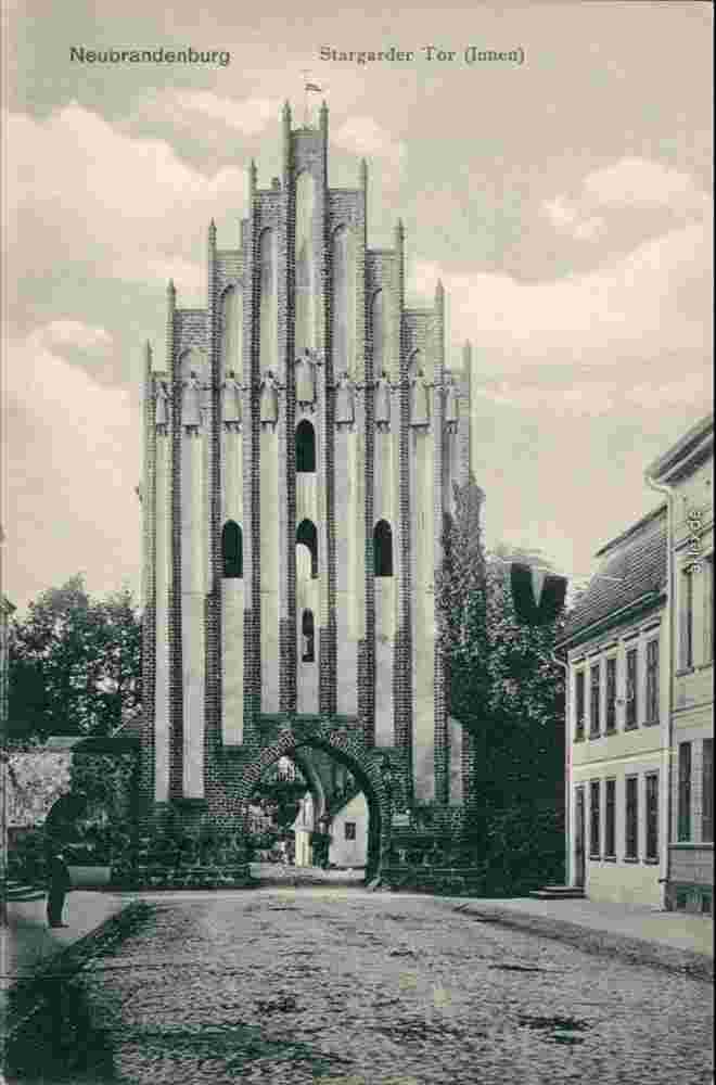 Neubrandenburg. Stargarder Tor, 1913 (Innen)