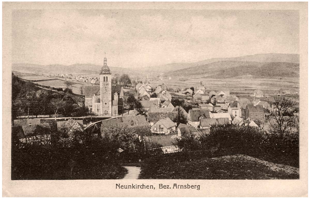 Neunkirchen (Siegerland). Gesamtansicht mit Kirche, 1921