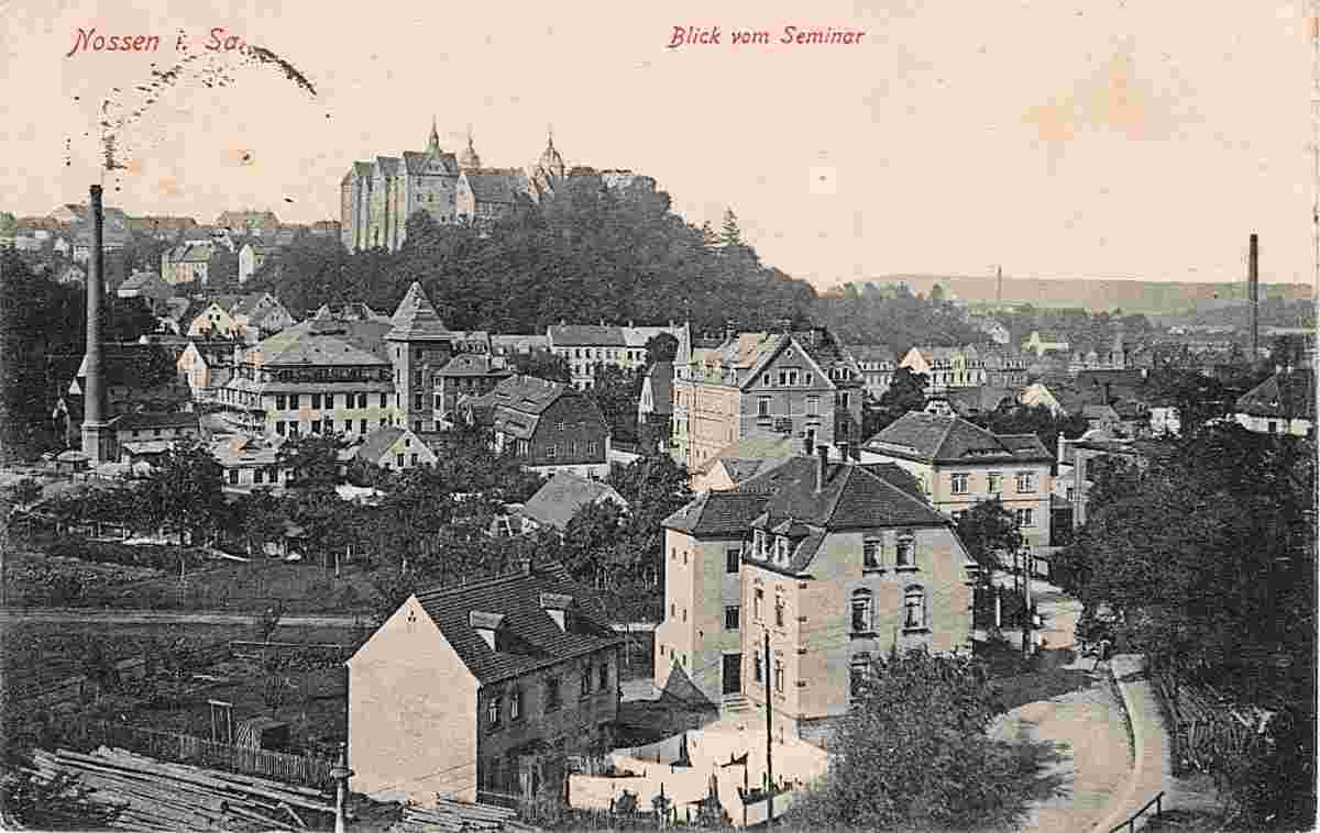 Nossen. Blick auf Stadt mit Schloß, Fabrik, 1915