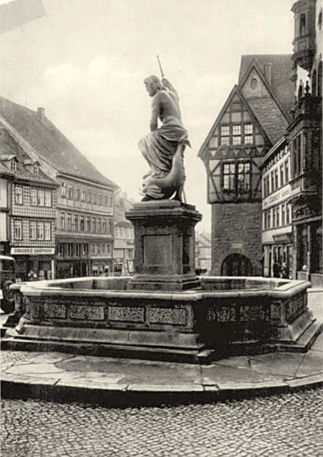 Nordhausen. Neptunbrunnen am Kornmarkt