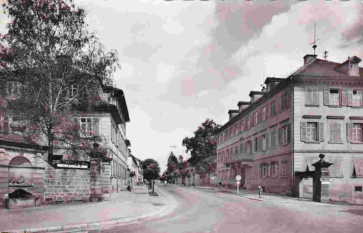 Öhringen. Karlsvorstadt - Panorama von straße, 1966