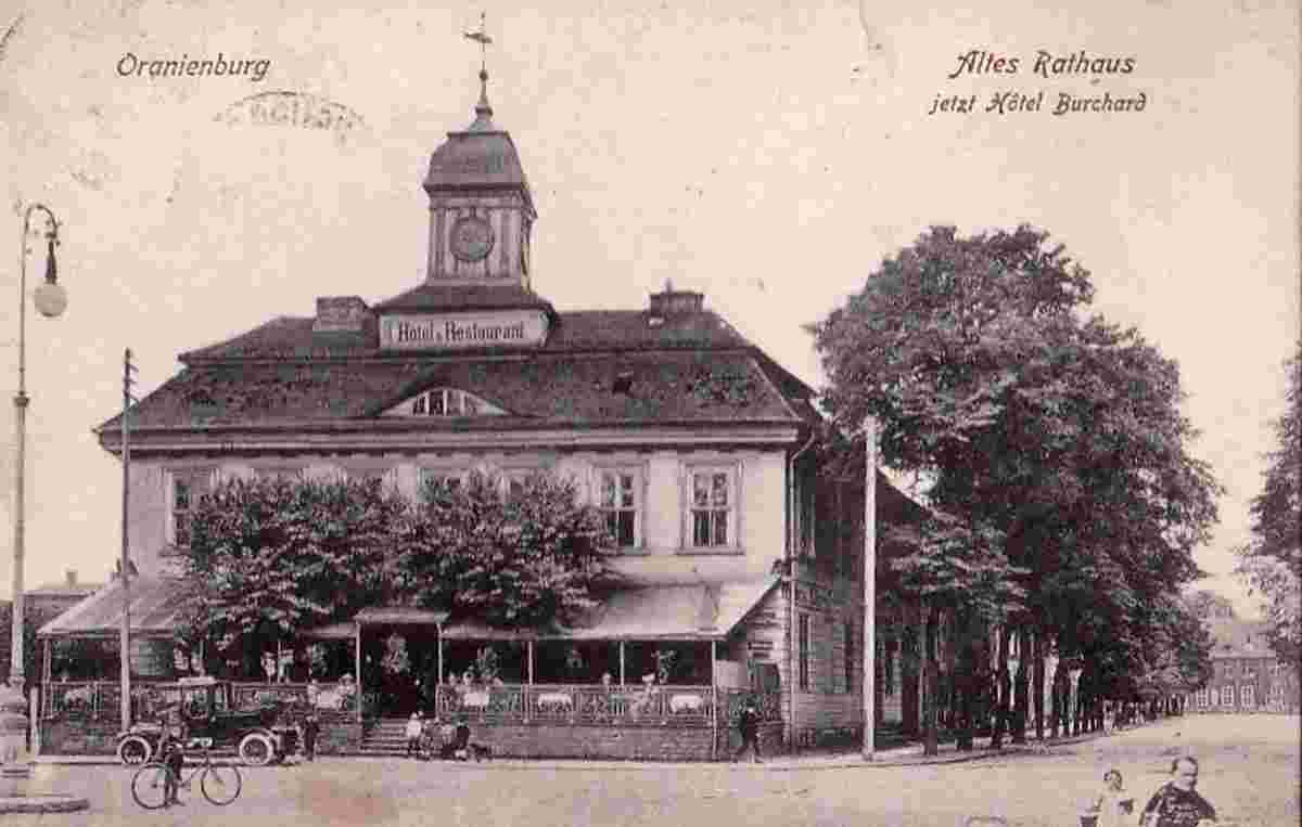 Oranienburg. Altes Rathaus, jetzt Hotel Burchard, 1906
