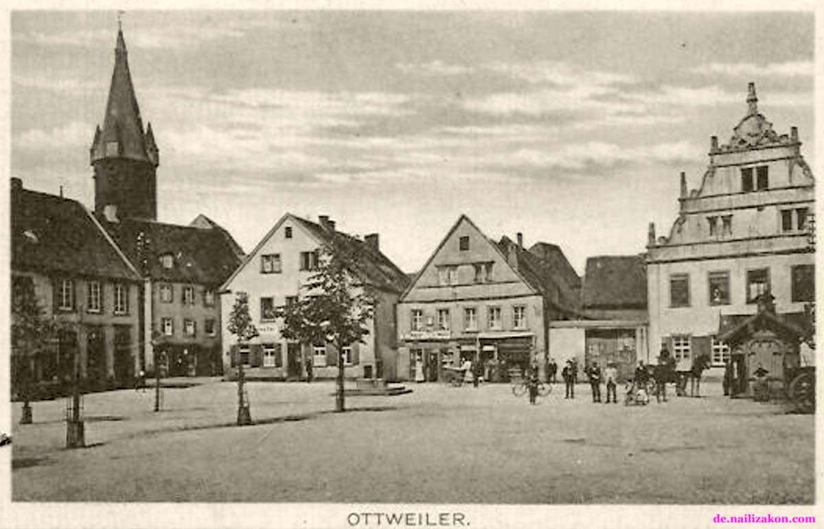 Ottweiler. Schloßplatz