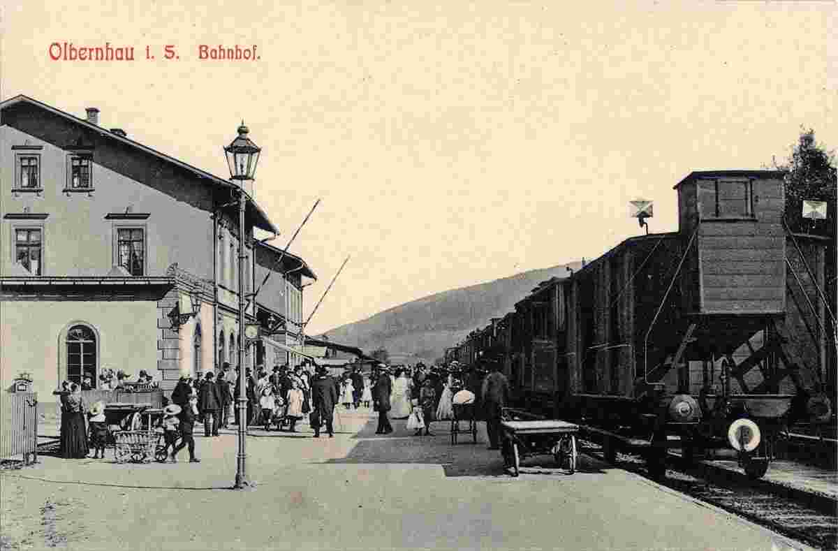 Olbernhau. Bahnhof mit Personenzug, 1910