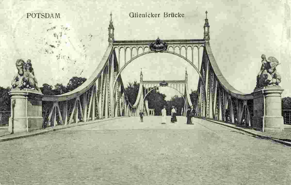 Potsdam. Glienicker Brücke