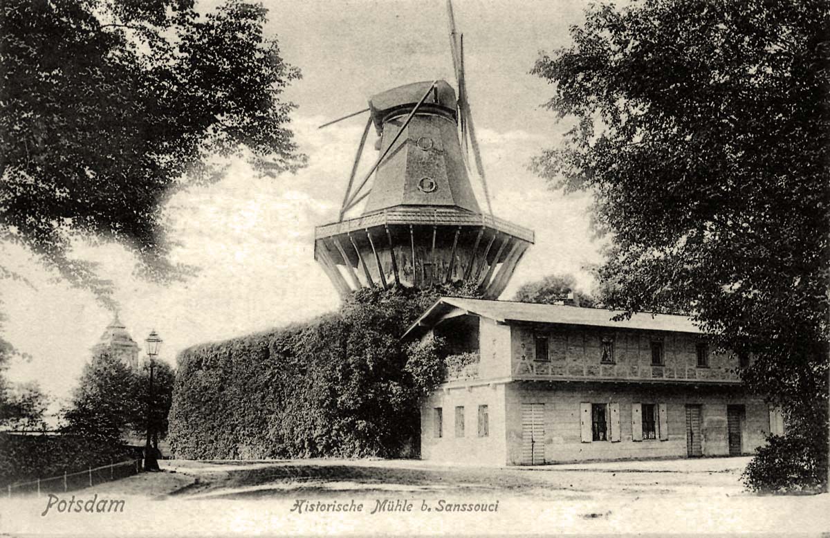 Potsdam. Historische Windmühle bei Sanssouci, 1905