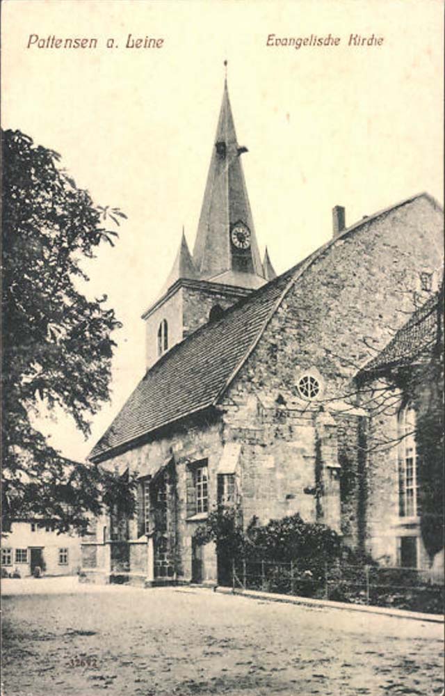 Pattensen. Evangelische Kirche