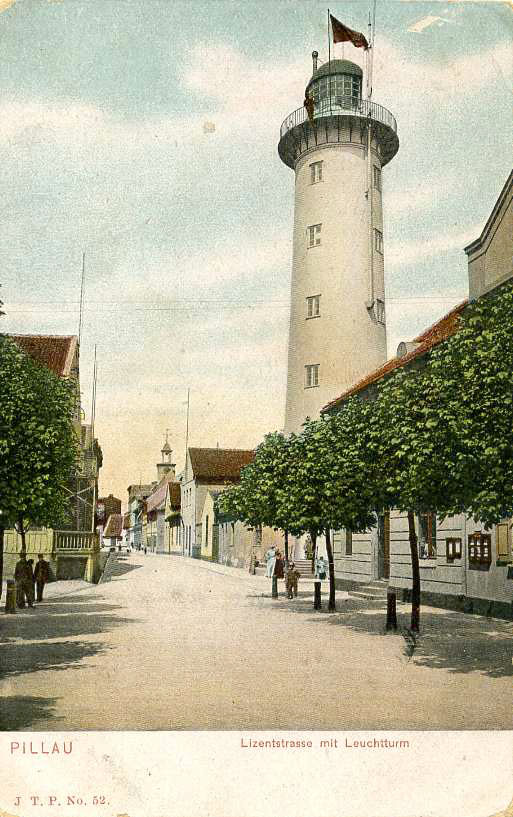 Pillau (Baltijsk). Lizentstraße mit Leuchtturm