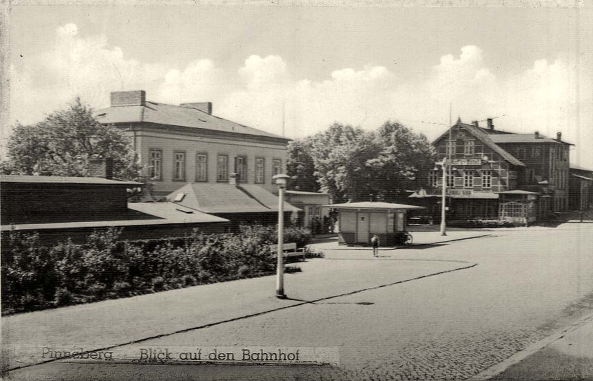 Pinneberg. Bahnhof, 40er Jahre