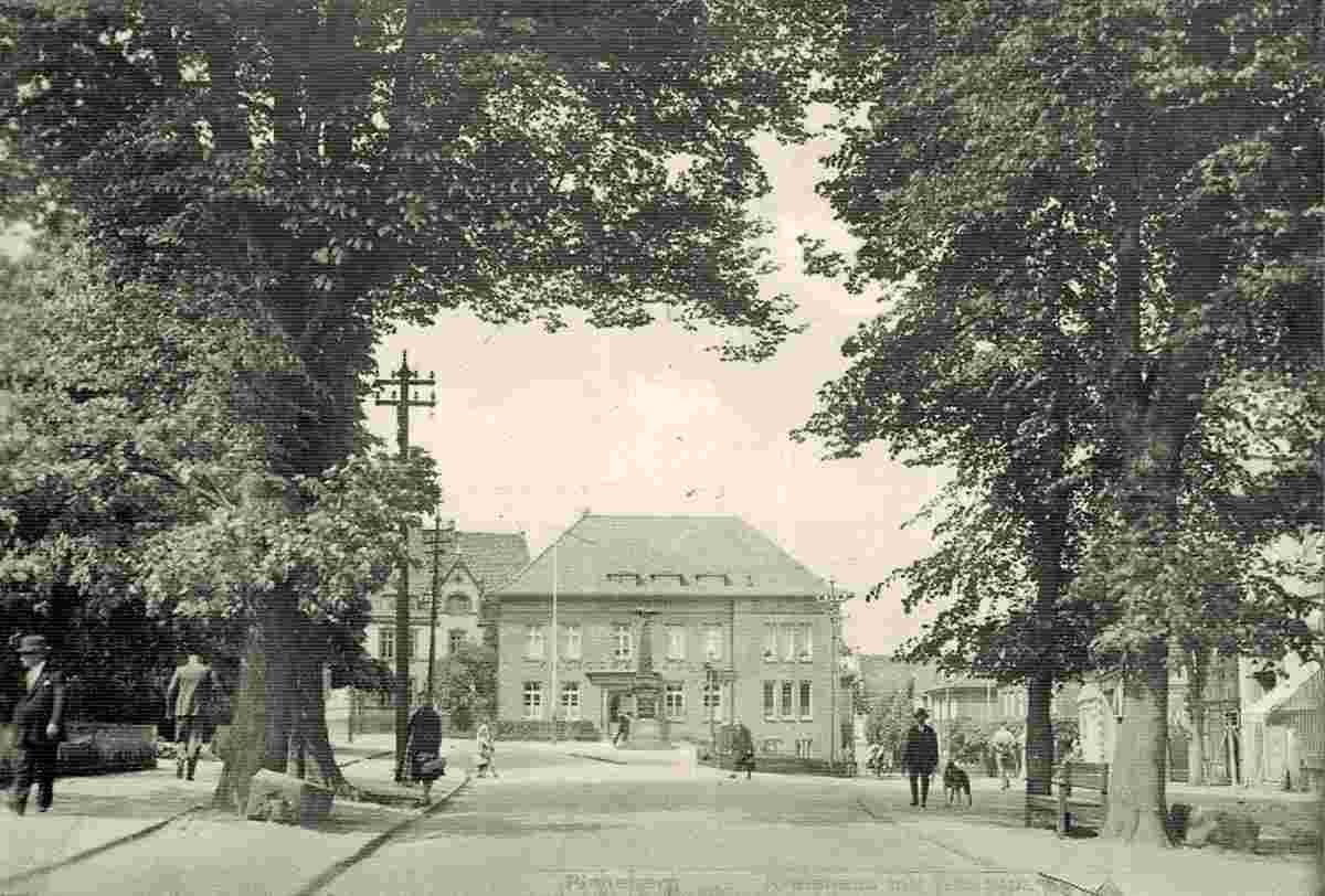 Pinneberg. Kreishaus mit Kreissparkasse, 40er Jahre