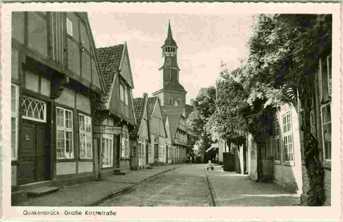 Quakenbrück. Große Kirchstraße mit Kirche, um 1950