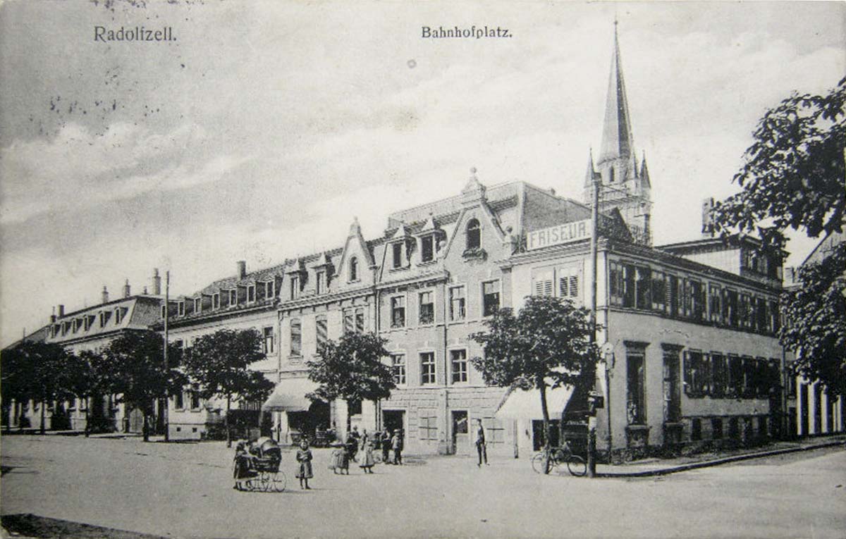 Radolfzell am Bodensee. Bahnhofplatz