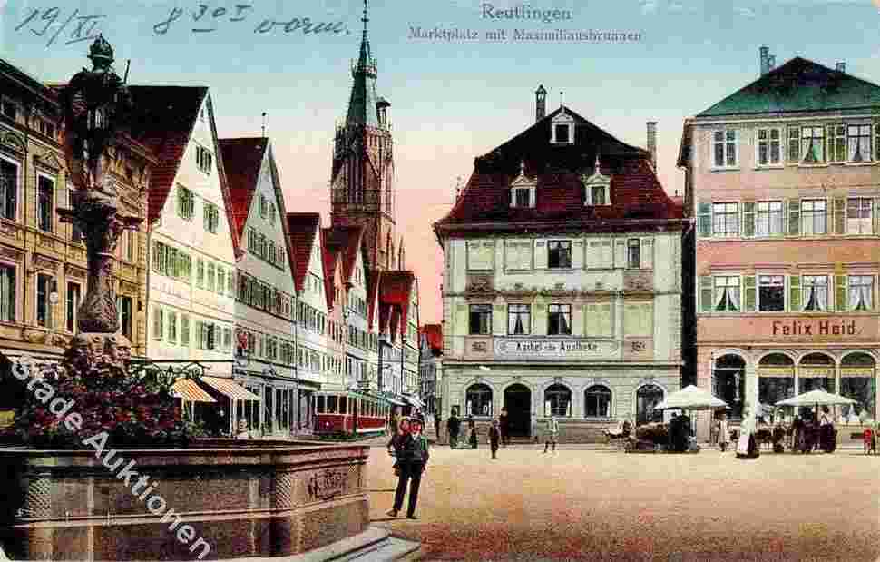 Reutlingen. Marktplatz mit Maximilians-brunnen
