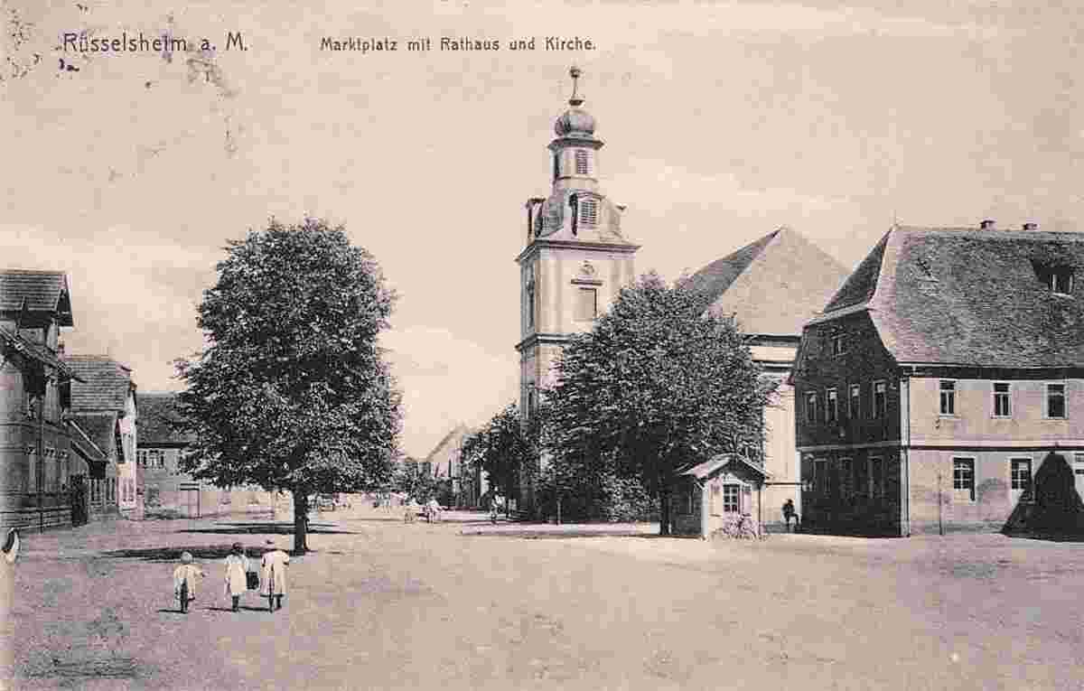 Rüsselsheim am Main. Marktplatz, Kirche und altes Rathaus, 1914