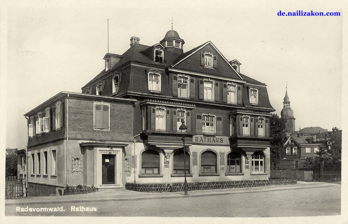 Radevormwald. Rathaus und Stadtkasse, 1935