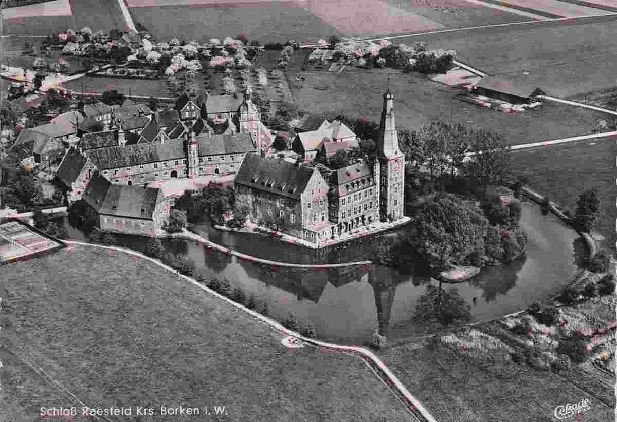Raesfeld. Schloß Raesfeld, Luftaufnahme, 1957