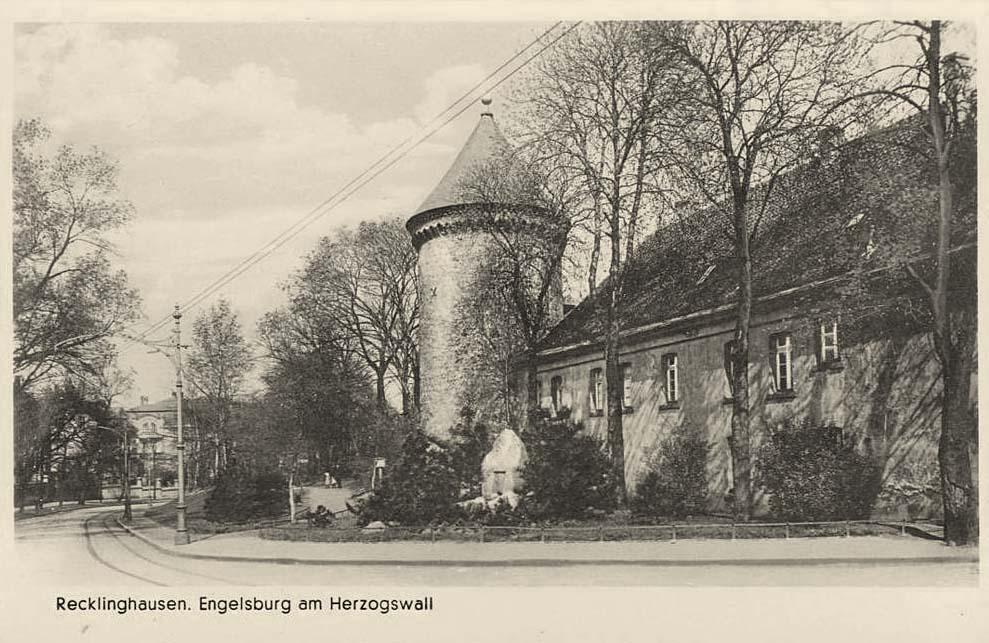 Recklinghausen. Engelsburg am Herzogswall