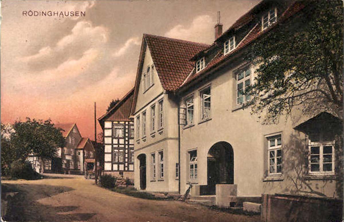 Rödinghausen. Blick auf Straße und Gebäuden, 1919