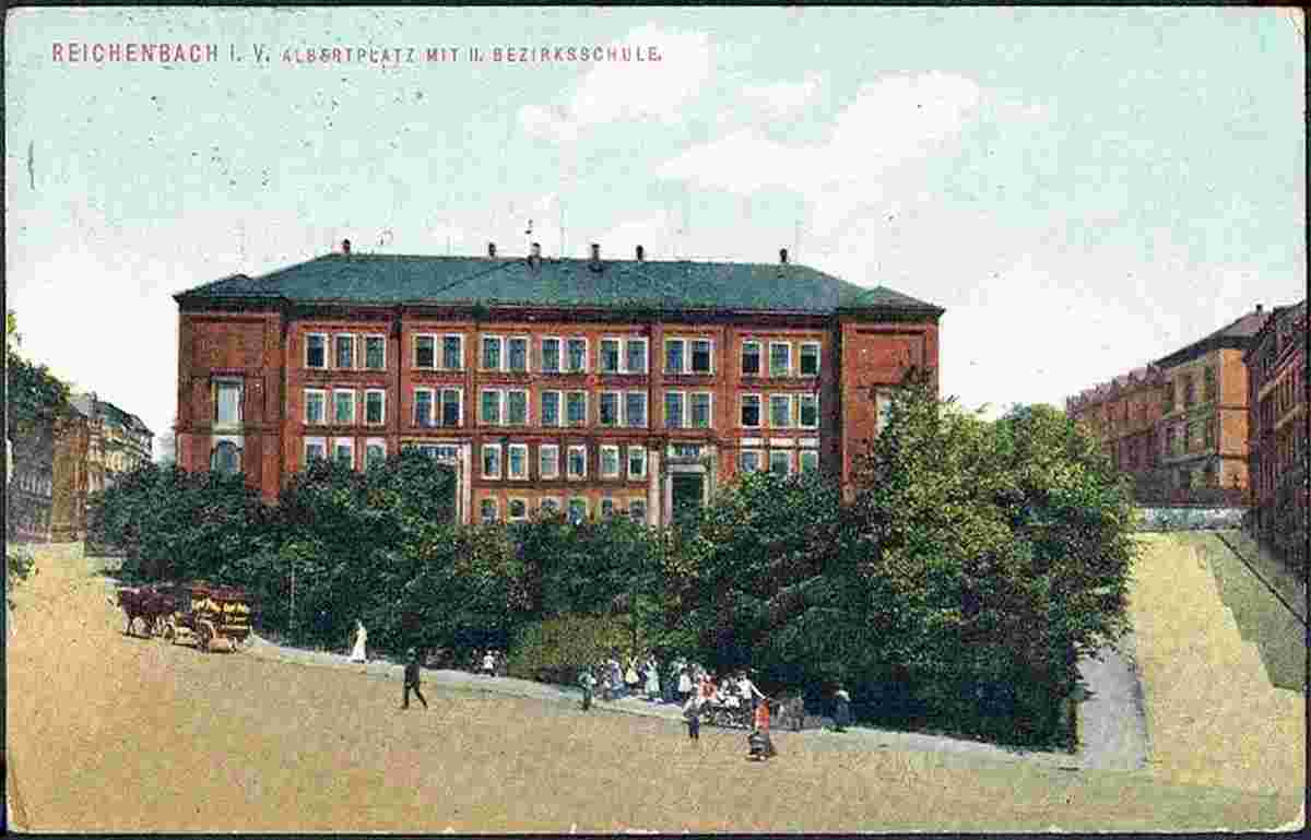 Reichenbach im Vogtland. Albertplatz mit II. Bezirksschule, 1910
