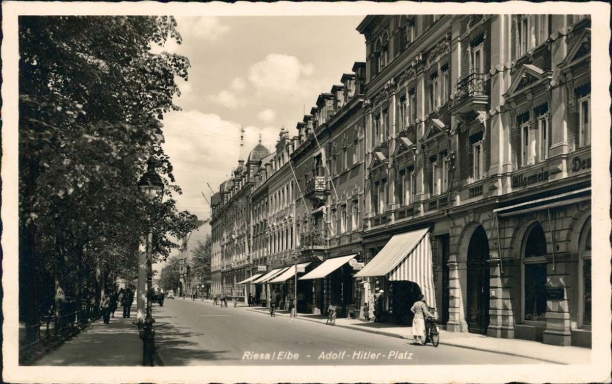 Riesa. Geschäfte am Adolf-Hitler-Platz, 1940