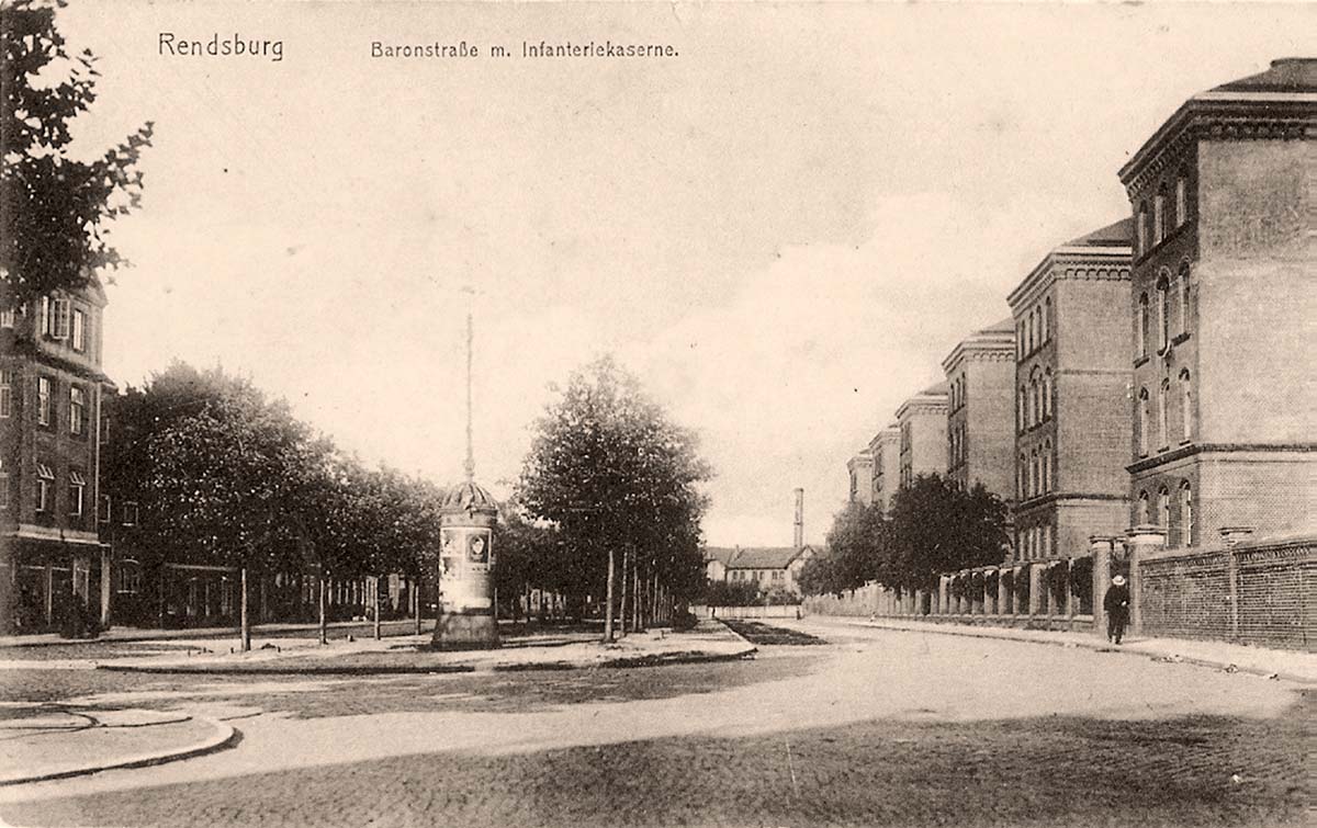 Rendsburg. Baronstraße mit Infanterie Kaserne
