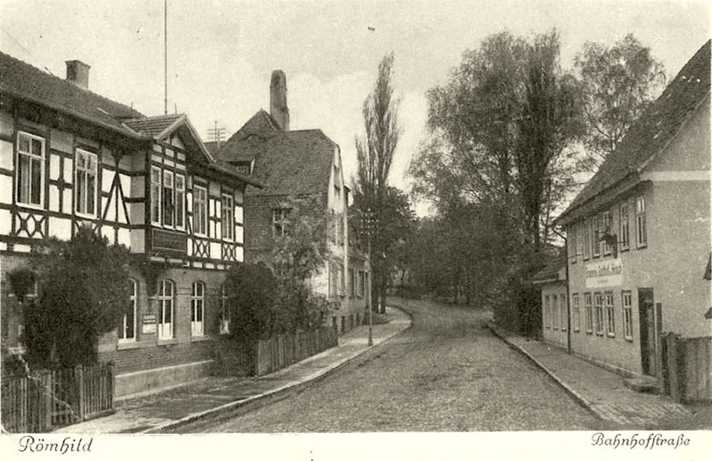 Römhild. Bahnhofstraße, rechts - Brauerei, Gasthaus Zum Hirsch, 1927