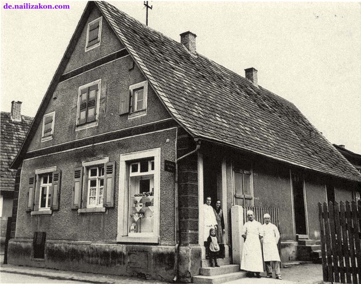 Stutensee. Friedrichstal - Bäckerei Schönthal, Löwenstraße, 1930er