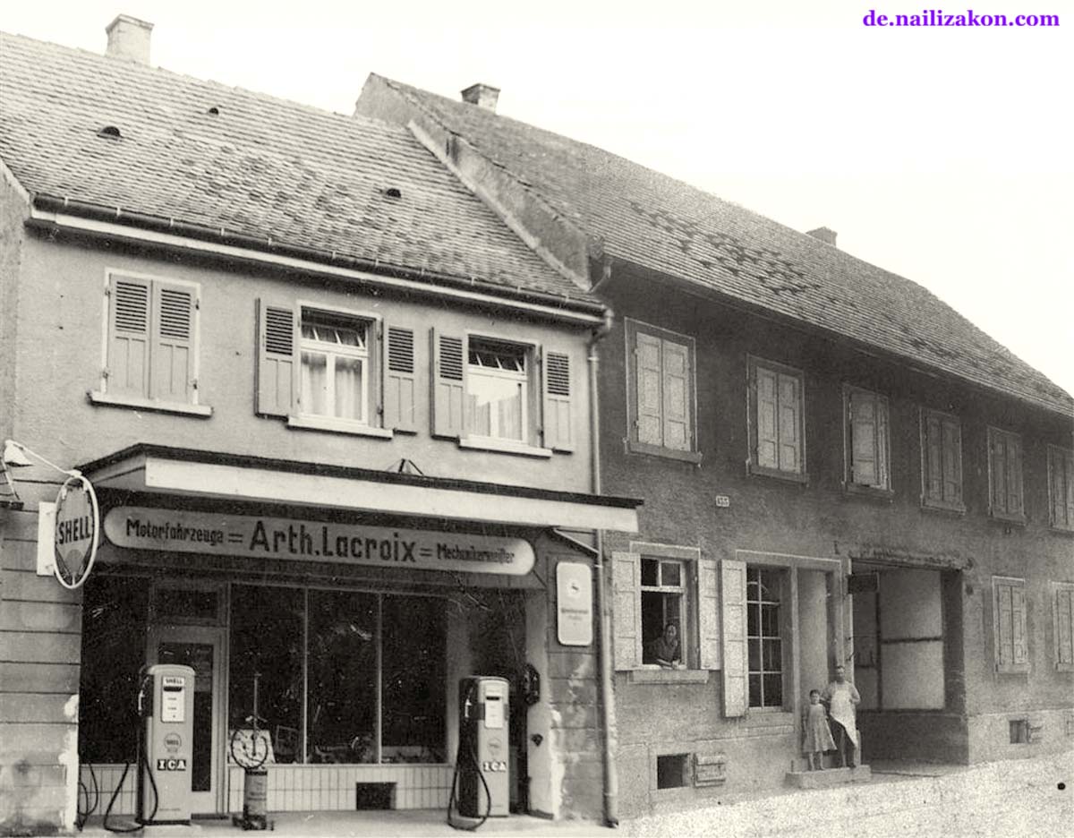 Stutensee. Friedrichstal - Tankstelle Arthur Lacroix, Wallonenstraße 3, 1928
