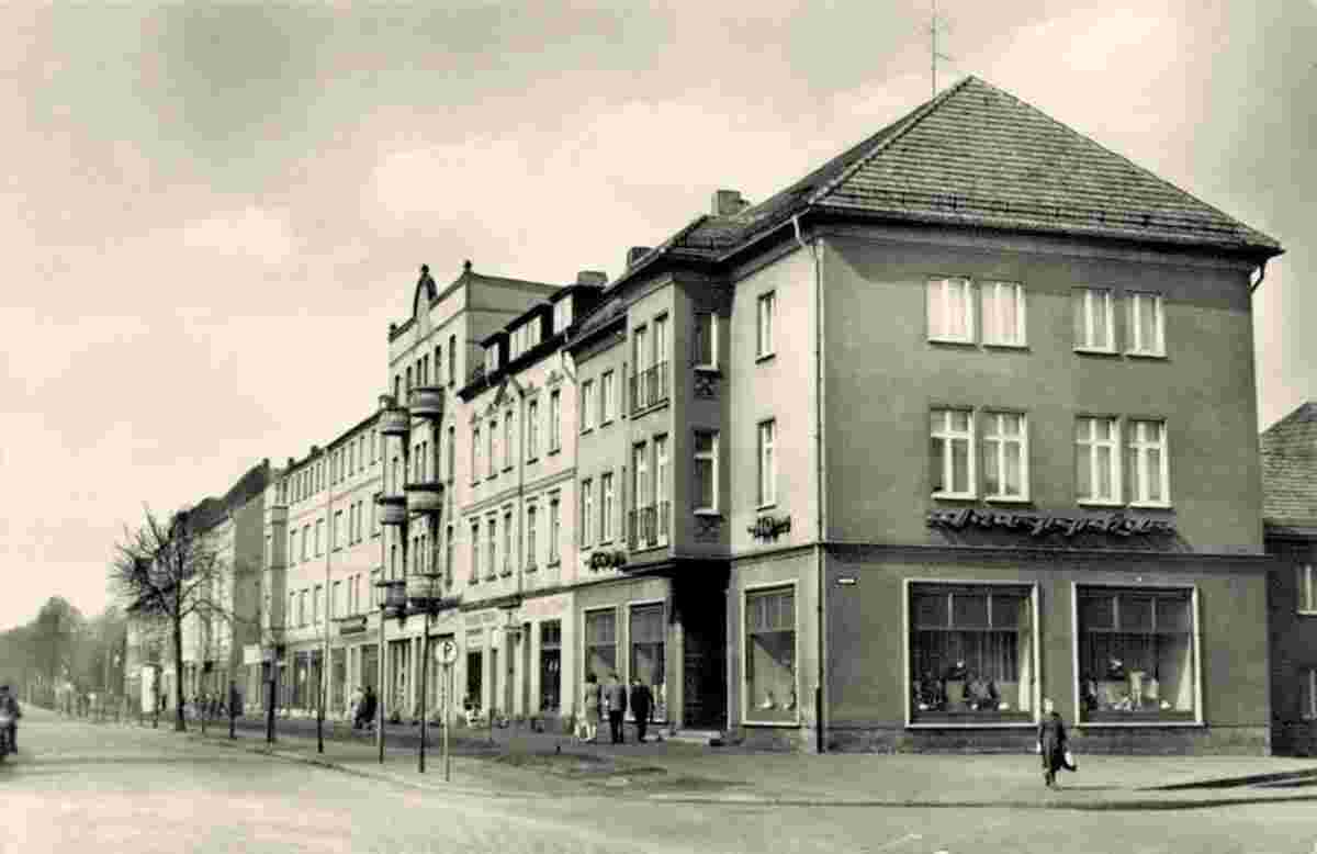 Senftenberg. Bahnhofstraße