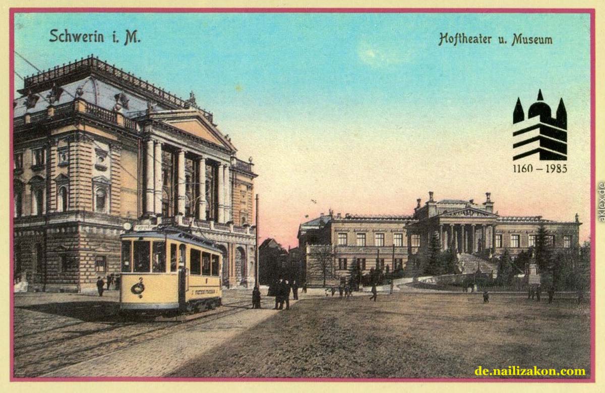 Schwerin. Hoftheater und Museum, 1910