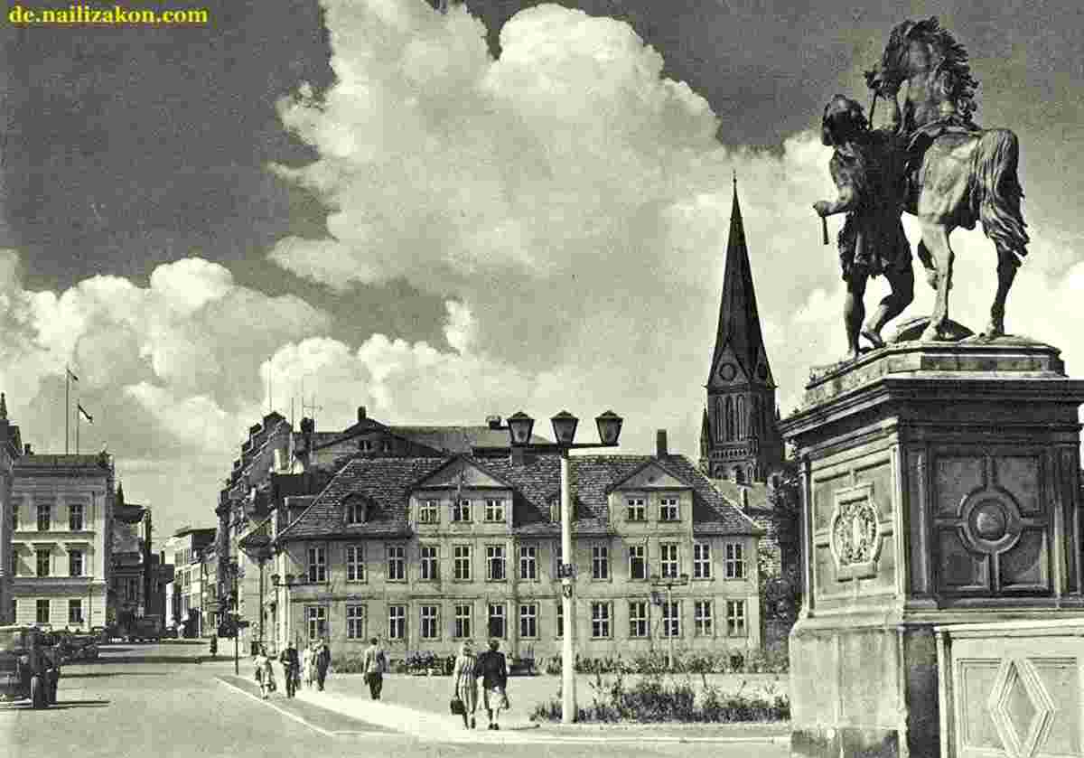 Schwerin. Panorama der Stadt, um 1950