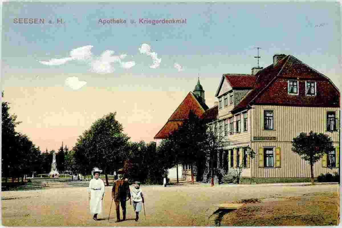 Seesen. Apotheke und Kriegerdenkmal, 1910