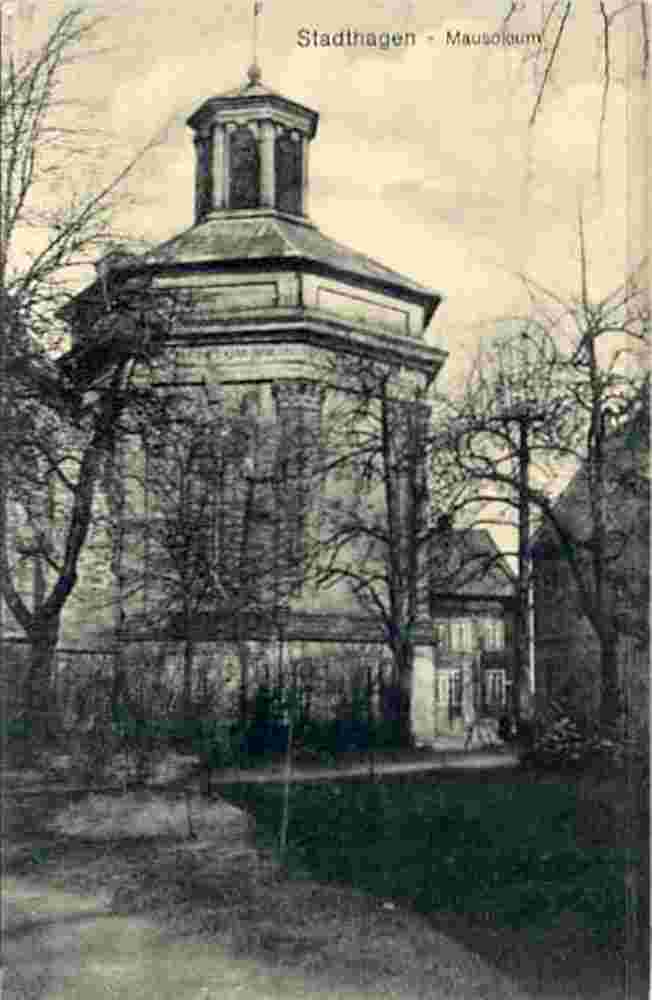 Stadthagen. Mausoleum