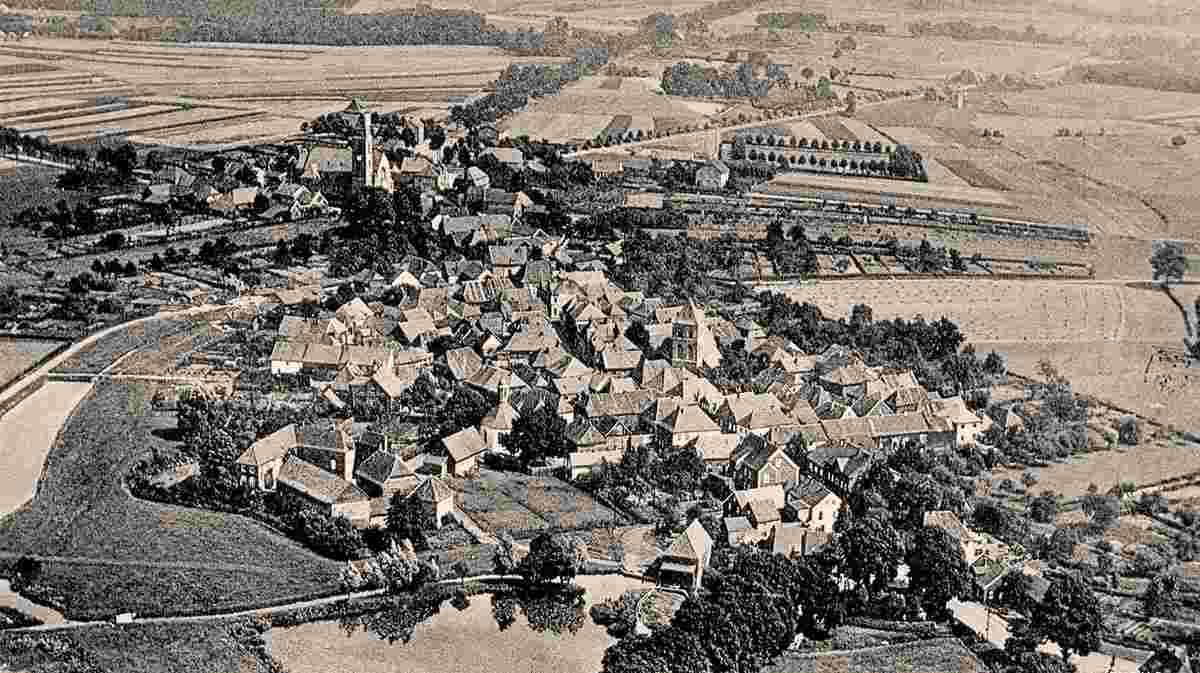 Burg (vorne links) und  Schermbeck, Luftbild, 1932
