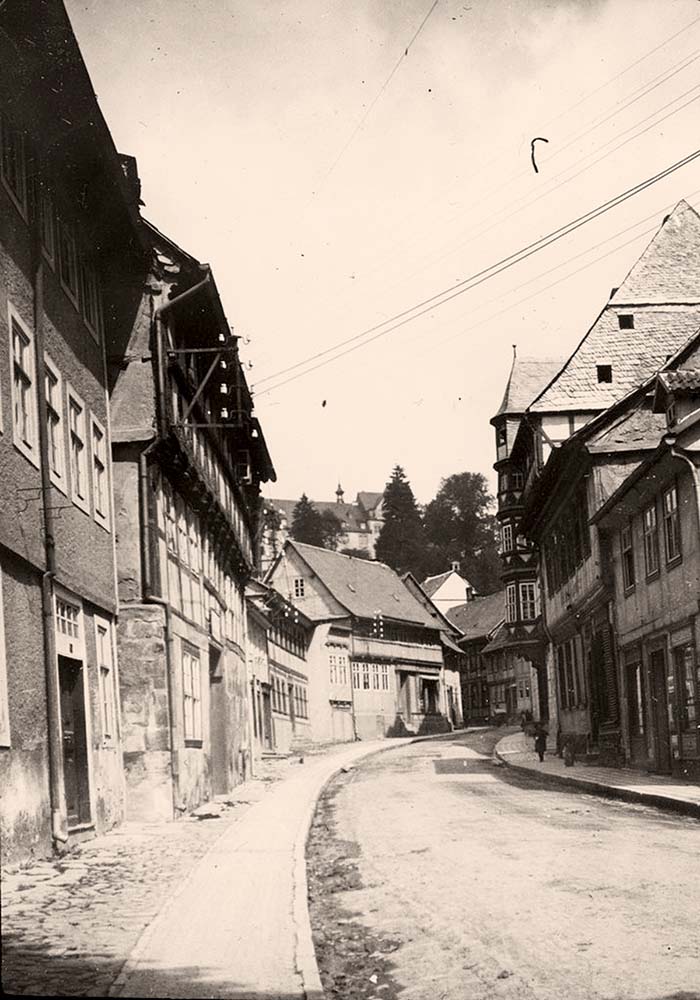 Südharz. Stadt Stolberg - Blick durch die Niedergasse, rechts die Alte Münze, 1909