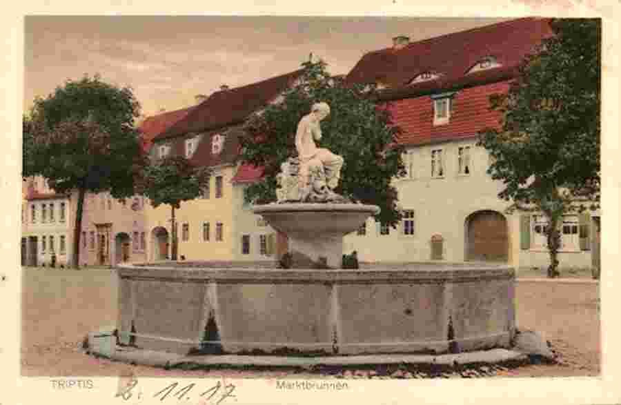 Triptis. Marktbrunnen