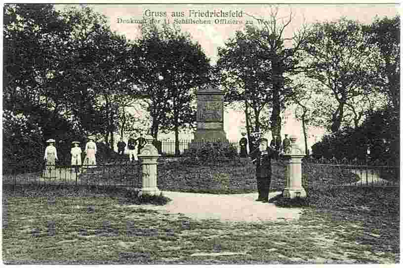 Voerde. Friedrichsfeld - Denkmal der 11 Offiziere